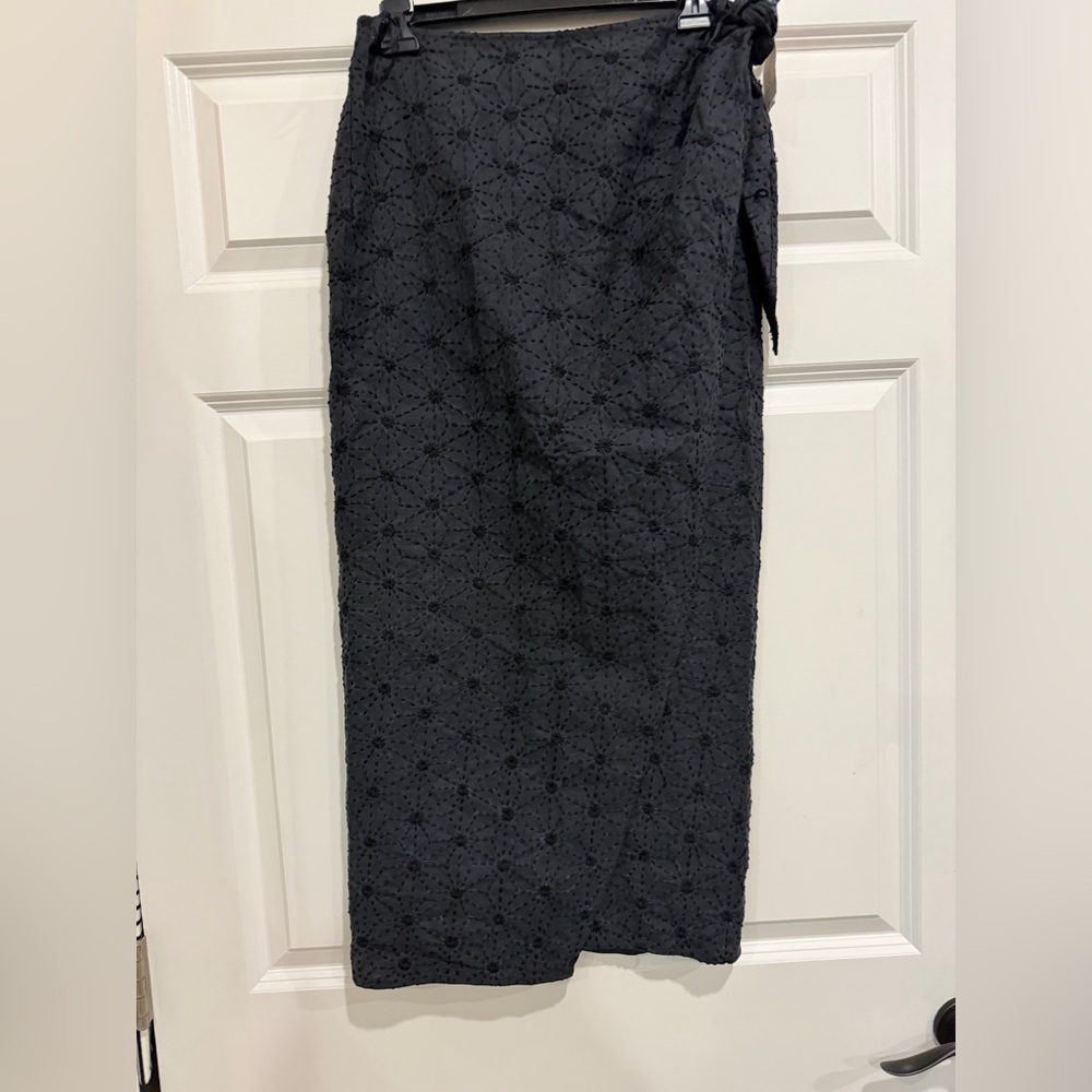 DKNY Jeans Black Textured Wrap Skirt, brand new with tags